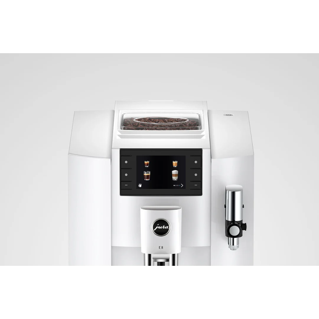 JURA E8 removable water tank and accessible maintenance areas